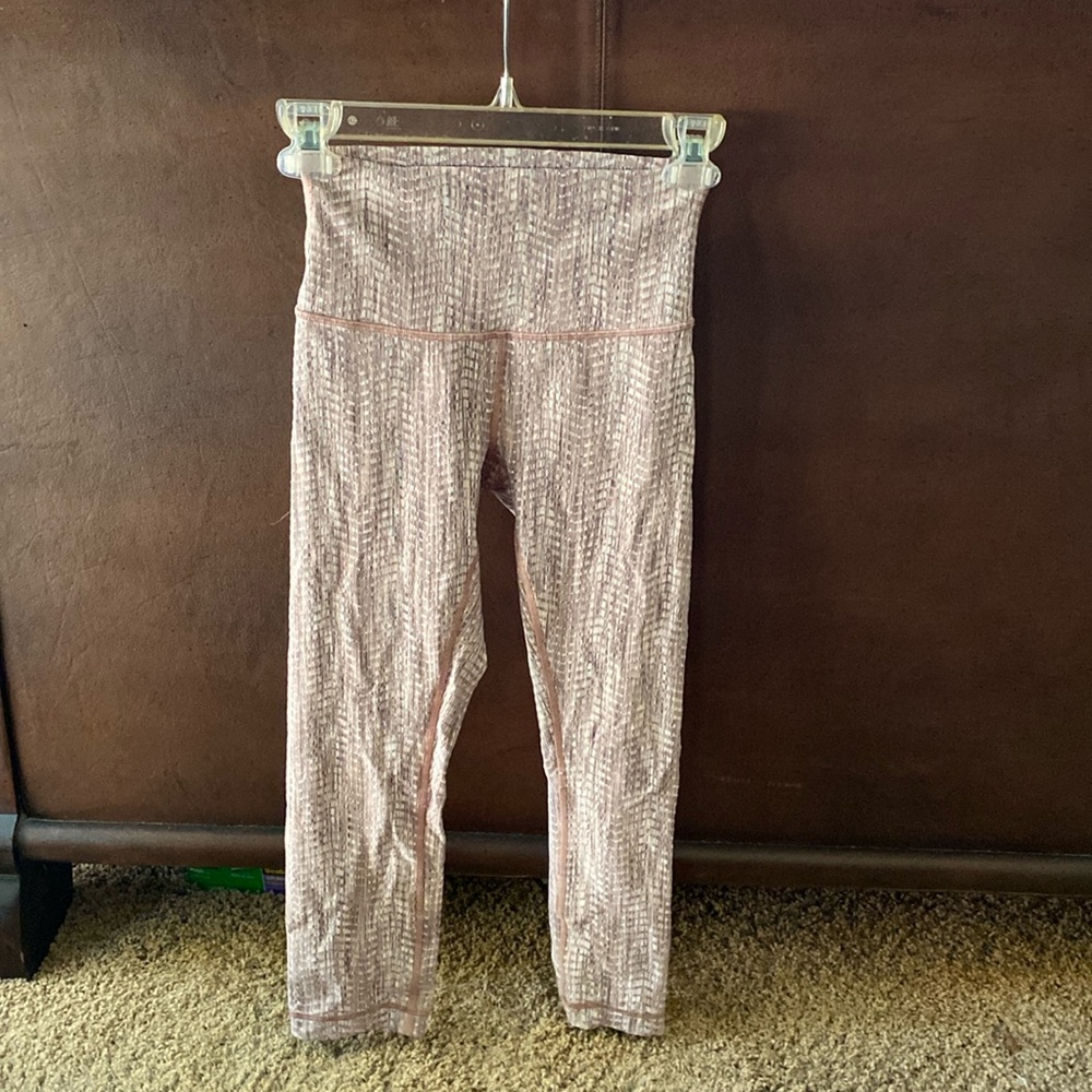 Lululemon leggings 4